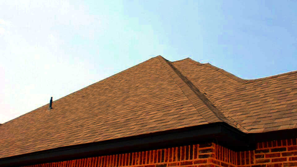 6 Common Signs of Roof Damage